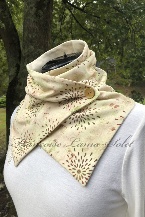 Artistic neck scarf for women handmade with ivory cotton lycra jersey and hand printed with stars in rustic colors – Rustic Stars