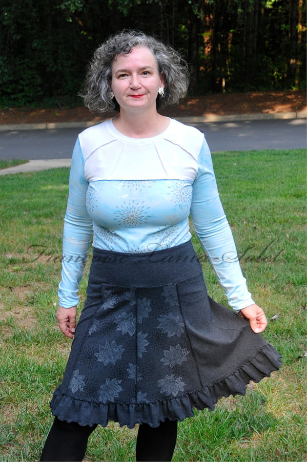 Feminine and flattering dark charcoal grey flared ruffled jersey skirt hand printed with flowers and stars – Cozy Winter