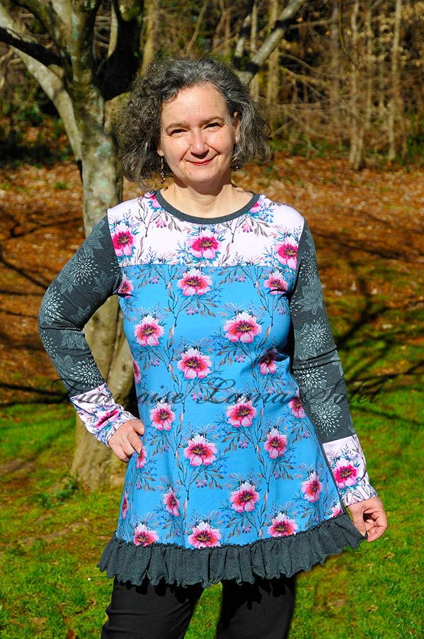 Artsy long sleeve patchwork ruffle tunic top handmade with floral pink, blue and grey cotton jerseys – Winter Flowers